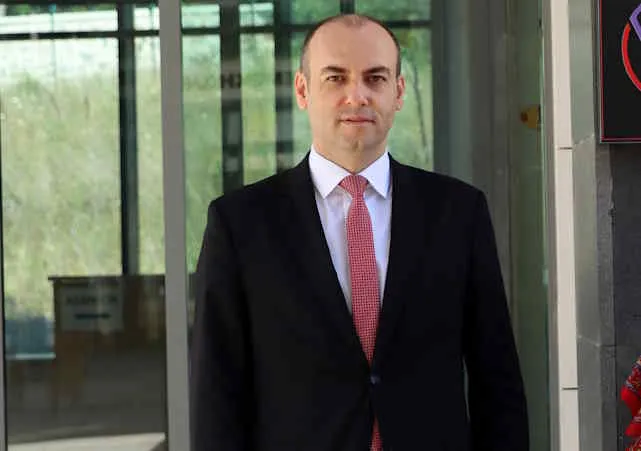 X Artık Maskeleri Düşürüp Kimlerin Nereden Konuştuğunu Açığa Çıkarıyor